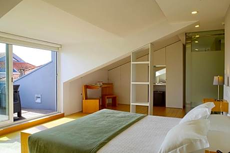 Junior Suite with Balcony