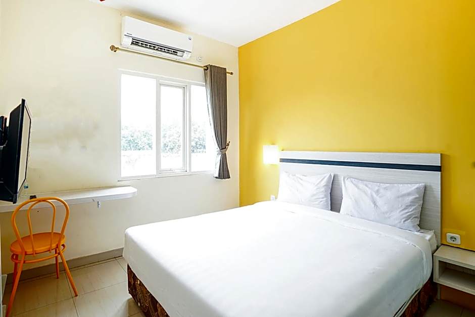 Pratisarawirya Guesthouse by ecommerceloka