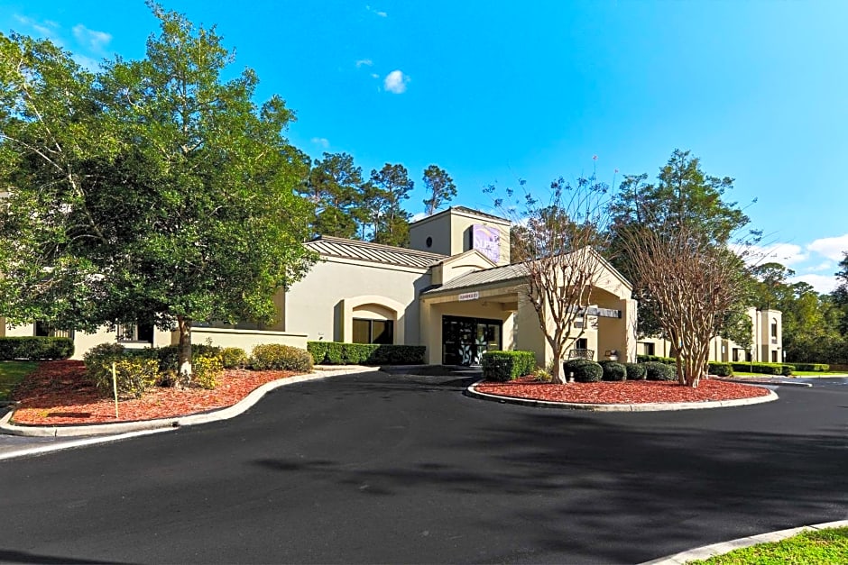 Sleep Inn University