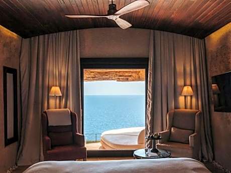 Deluxe Double Room with Sea View