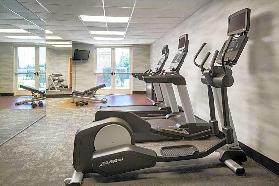 Fairfield Inn & Suites by Marriott Visalia Tulare