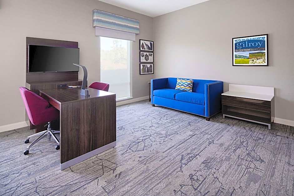 Hampton Inn By Hilton & Suites Gilroy, CA