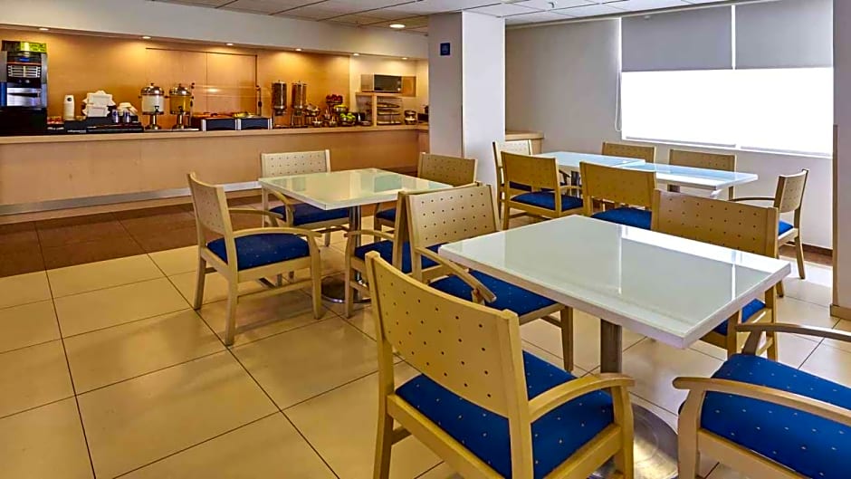 City Express by Marriott Manzanillo