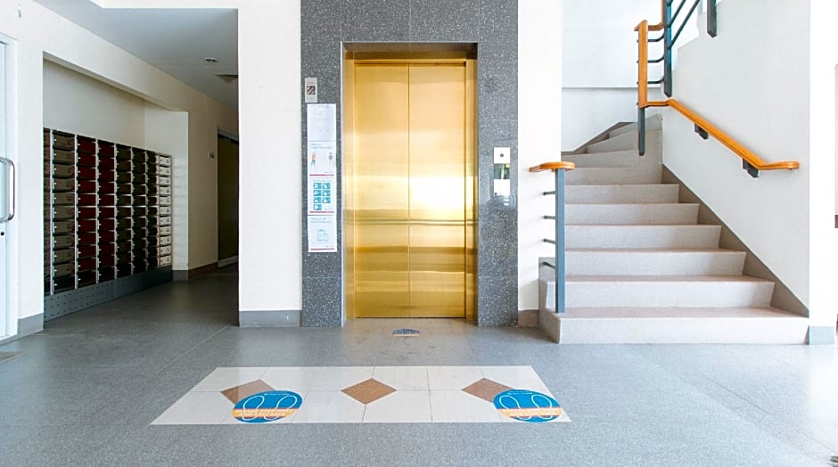 RedDoorz Plus @ Alpina Heights Paranaque