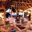 Bukela Game Lodge - Amakhala Game Reserve