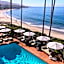 Casa Loma Beach Hotel