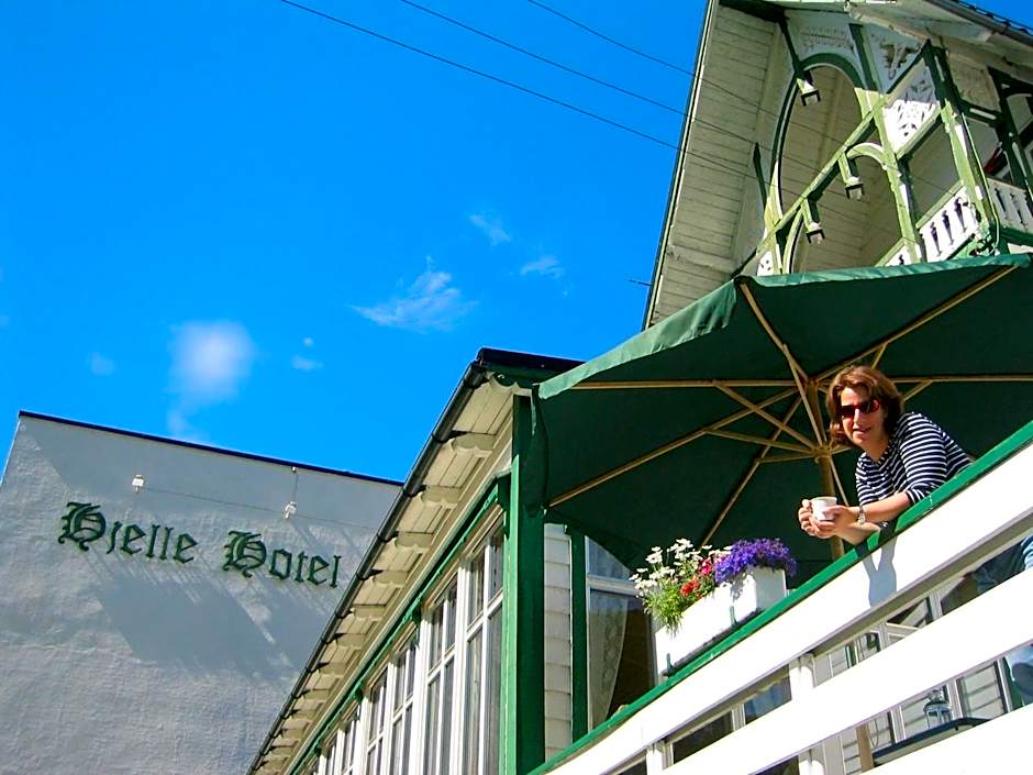 Hjelle Hotel