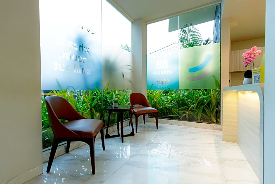 Sans Hotel 88 Andalan Surabaya by RedDoorz