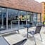 Cozzy Suites