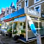 Hotel De La Mer