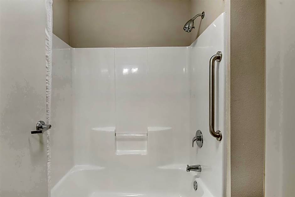 Best Western North Bryant Inn