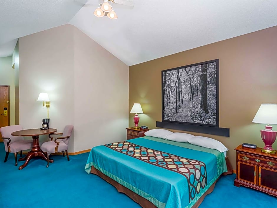Super 8 by Wyndham Platteville