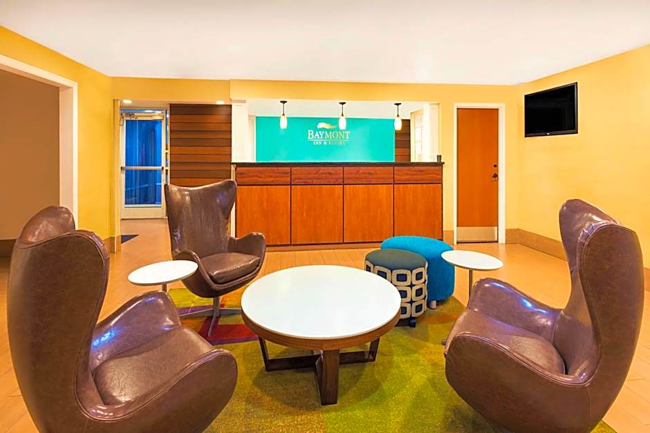 Baymont by Wyndham Savannah Midtown