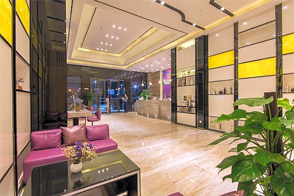 Lavande Hotel Qingyuan Sports Park City Government
