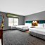 Hampton Inn & Suites Bakersfield Central