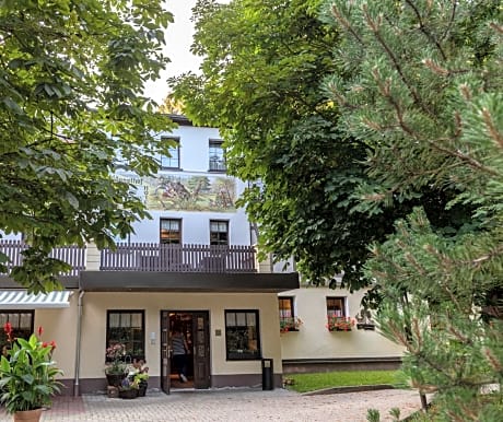 Waldgasthof & Hotel Am Sauwald