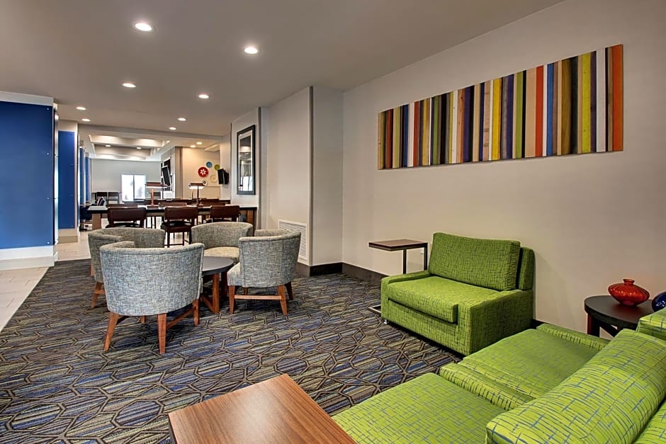 Holiday Inn Express & Suites Atlanta NW - Powder Springs