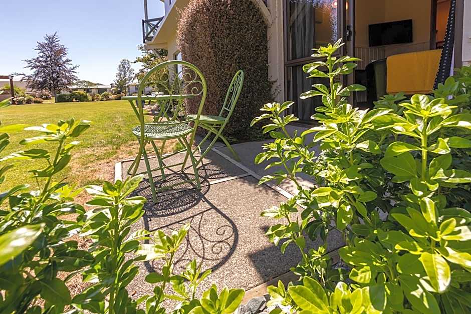 Explorer Motel & Apartments