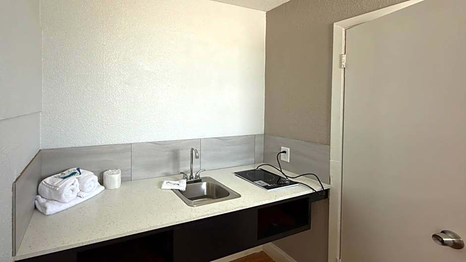 Studio 6 Suites Belton, TX