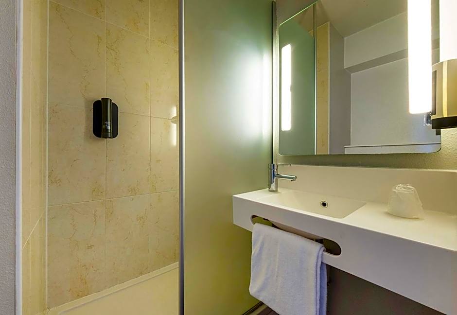 B&B HOTEL Royan La Palmyre