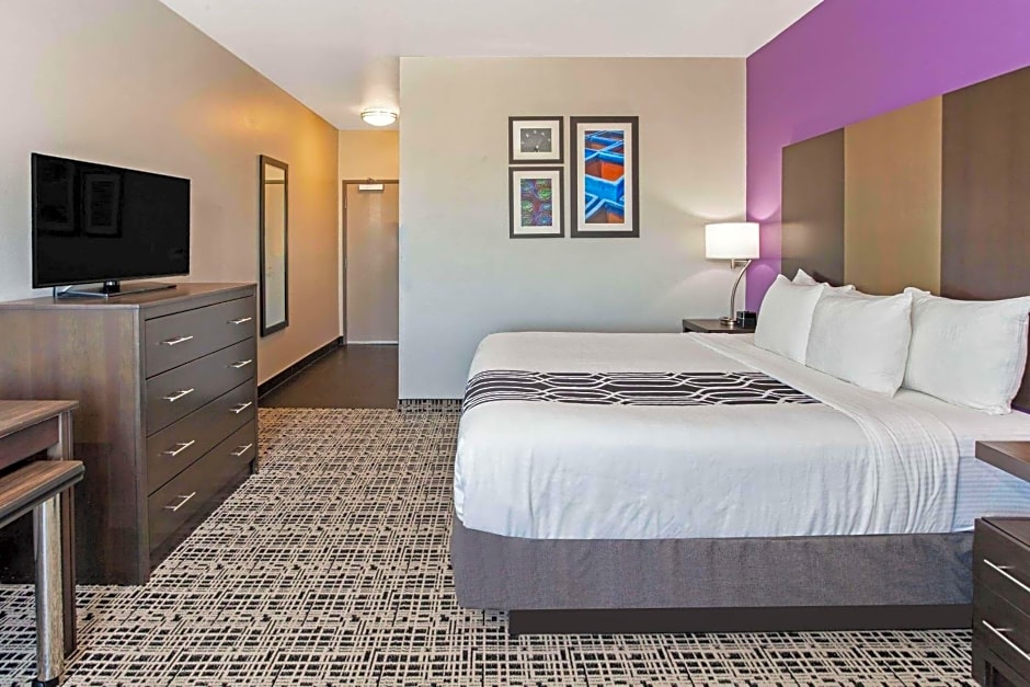 La Quinta Inn & Suites by Wyndham Lubbock South