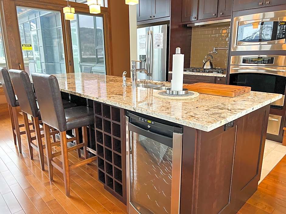 The Historic 901 Condos In the Heart of Fernie