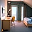 Eleven Business & Sport Hotel