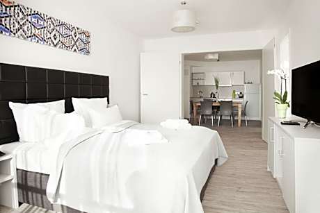 Three-Bedroom Apartment with Balcony