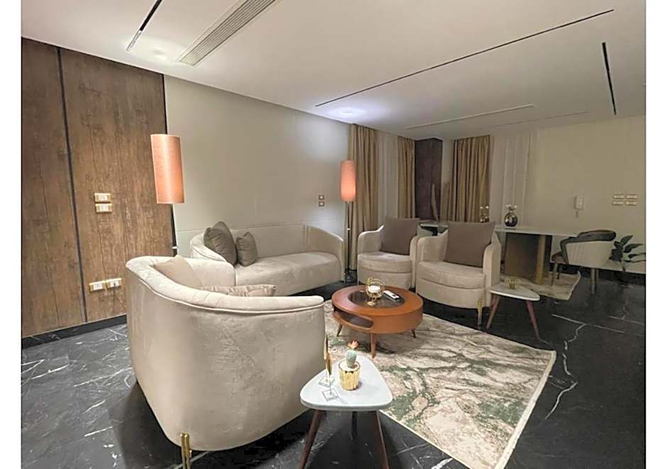 فيلا رائعة في أفخم كومباوندات الشيخ زايد