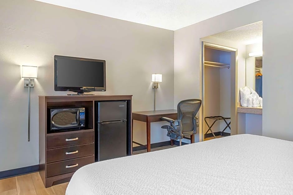 Days Inn by Wyndham Wrightstown McGuire AFB/Bordentown