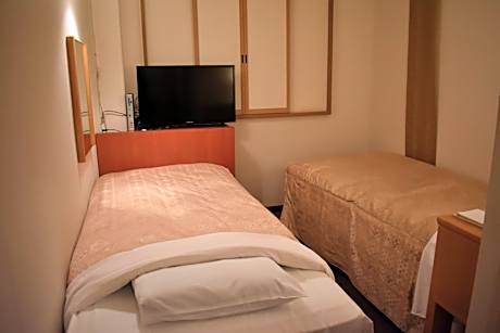 Economy Twin Room - Non-Smoking