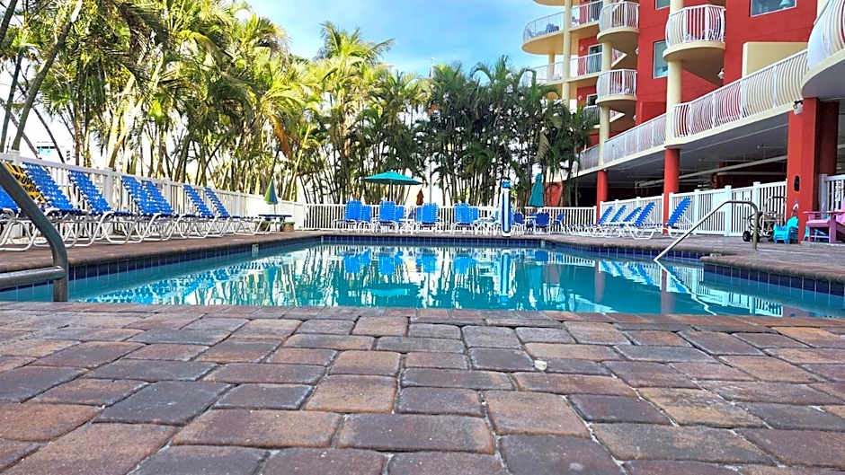 Treasure Island Condo - Beaches and Pickleball