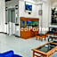 Grand Kembar Hotel Mitra RedDoorz
