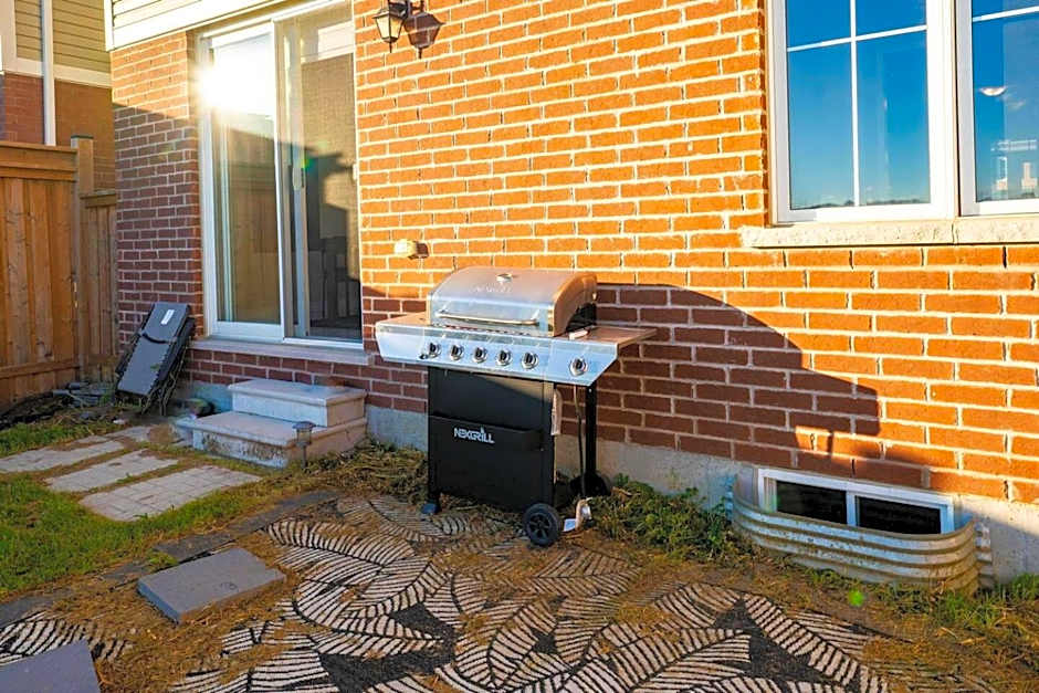 Spacious Family Getaway Near Nature & Dining