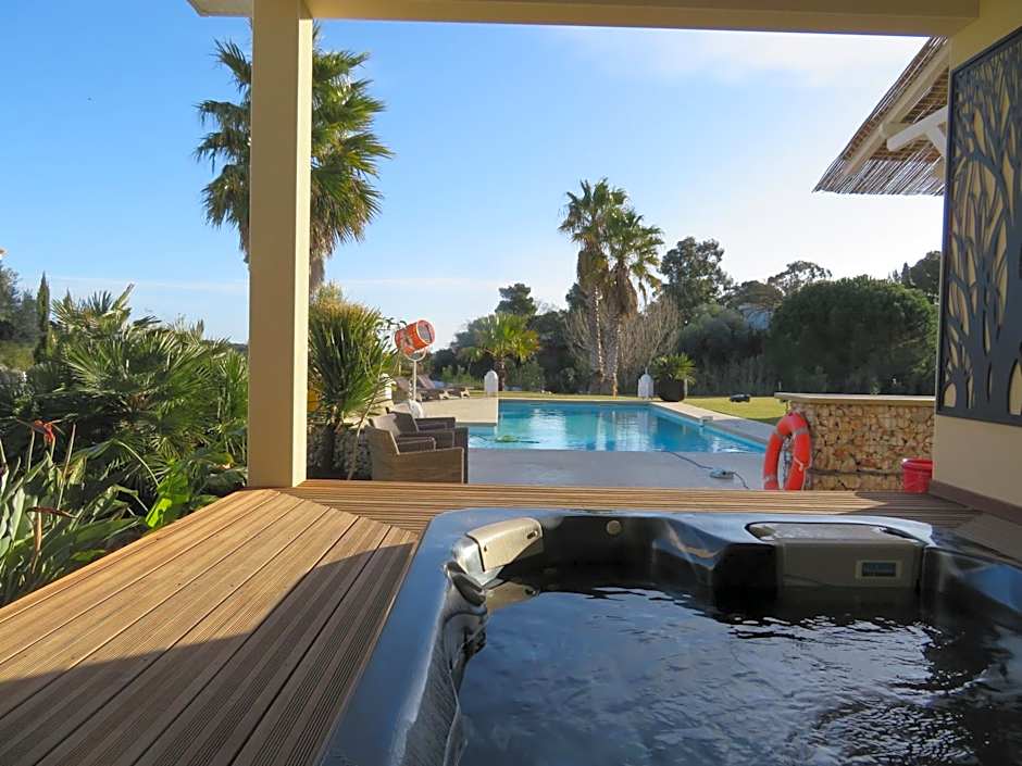 Escapades Lointaines