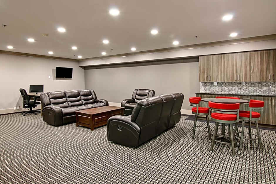 Chateau Nova Yellowknife