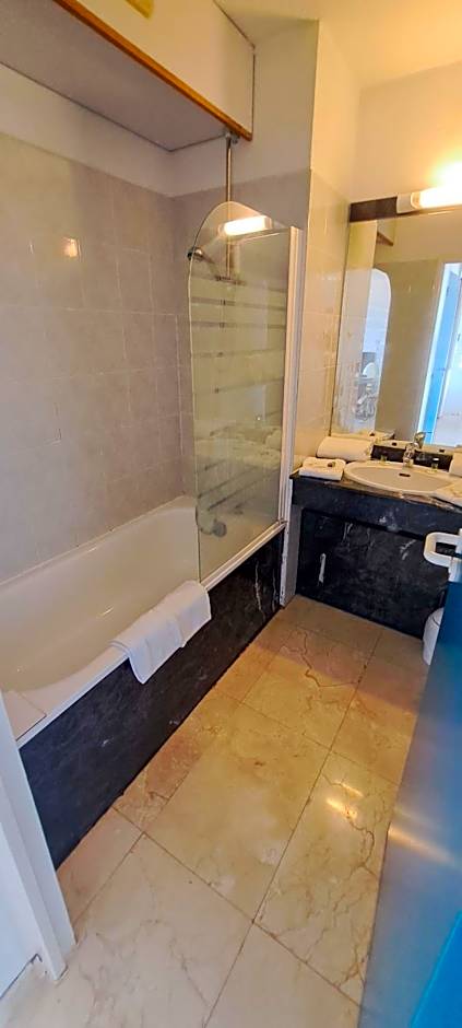 Appart-Hôtel Le Trianon