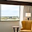 Travelodge Hotel & Convention Center by Wyndham Quebec City