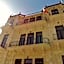 La Place Hotel
