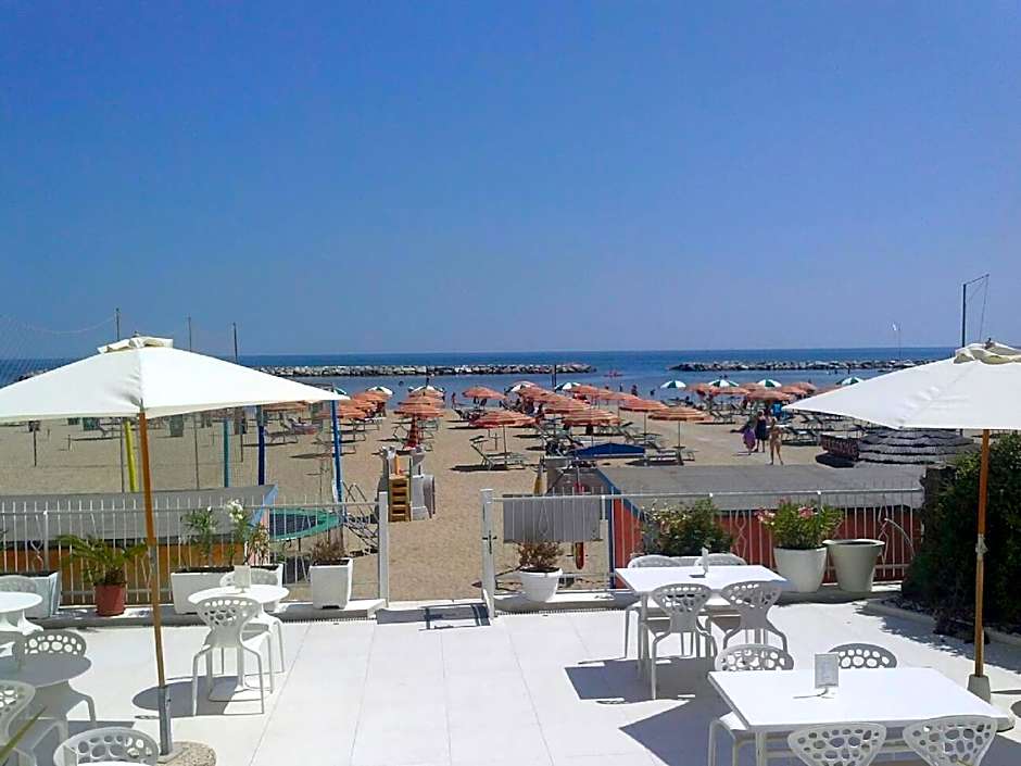 Riviera Mare Beach Life Hotel