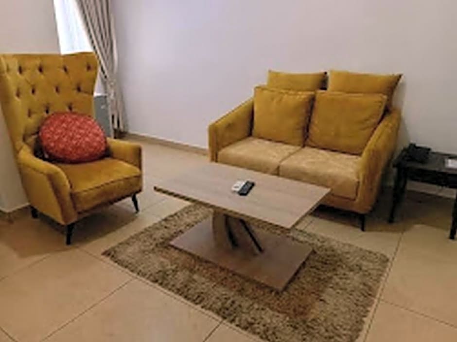 Eleventh House Hotel and Suites