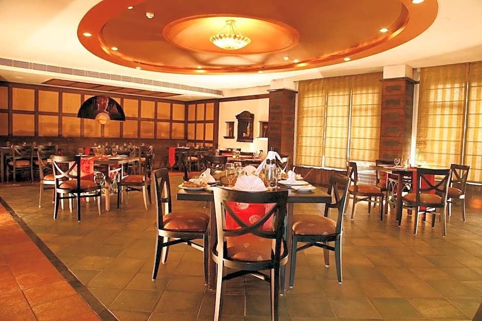 Treehouse Hotel Club & Spa, Bhiwadi