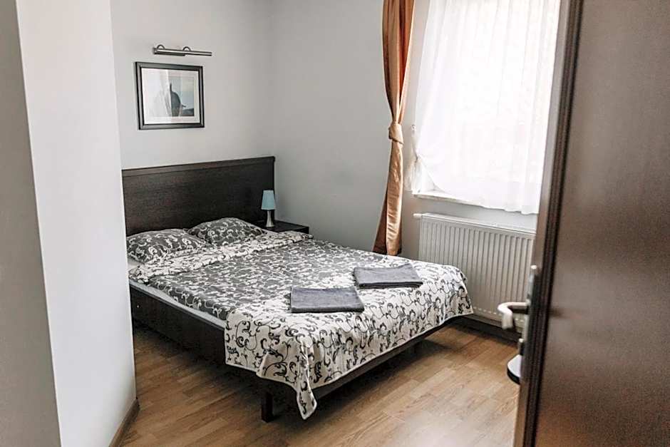 Willa Latarnik - doskonała lokalizacja, blisko atrakcji, 20min do plaży