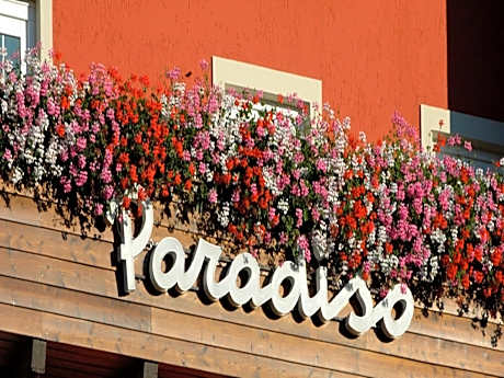 Hotel Paradiso