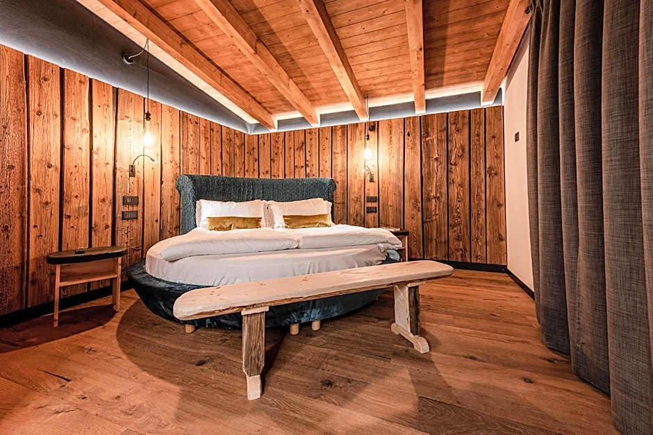 Nidaris - Luxury Private Spa Suites