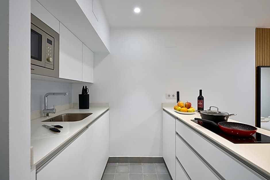 Naranjas y Limones, by Homing U