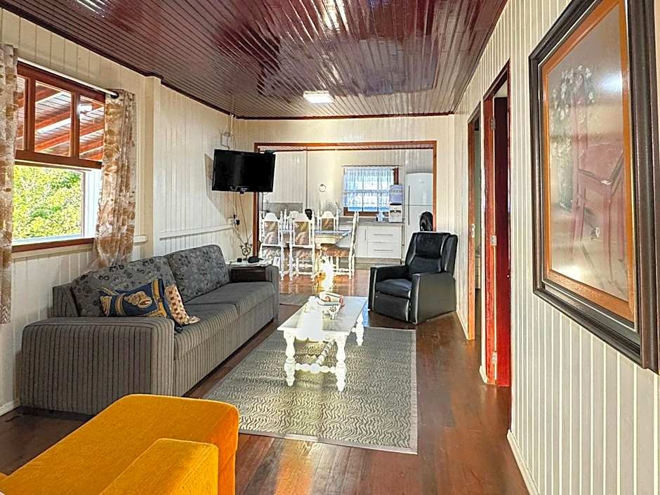 Casa Aconchegante na Lagoa de Ibiraquera - IMB003