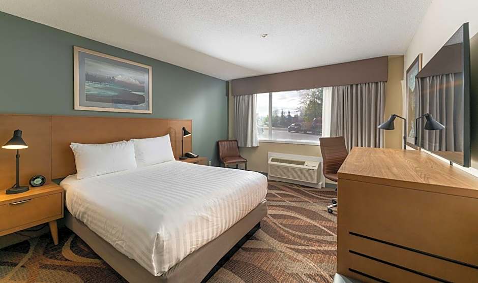 Prestige Hudson Bay Lodge & Conference Centre