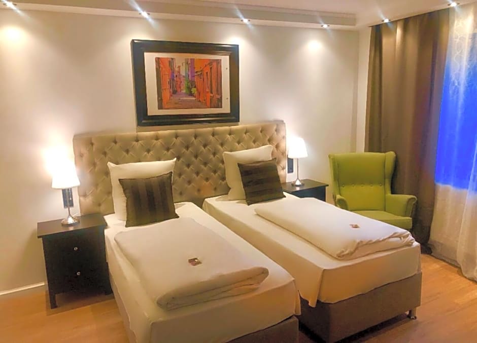 Hotel Ramor Garni