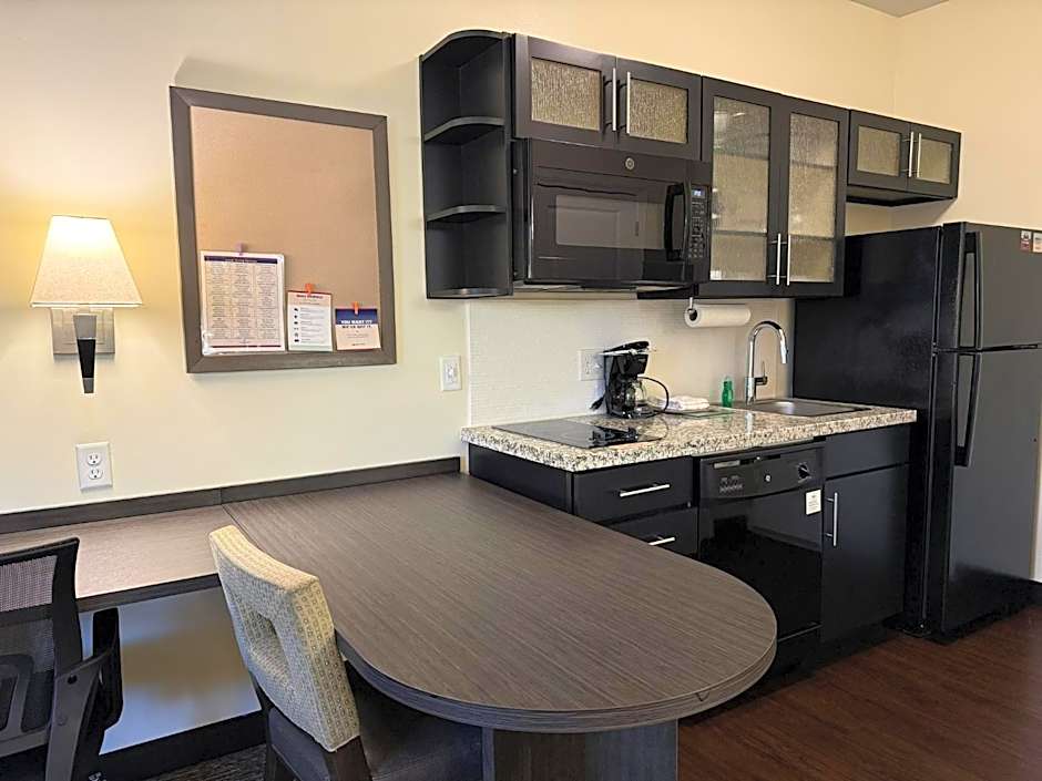 CANDLEWOOD SUITES - JACKSONVILLE - MAYPORT By IHG